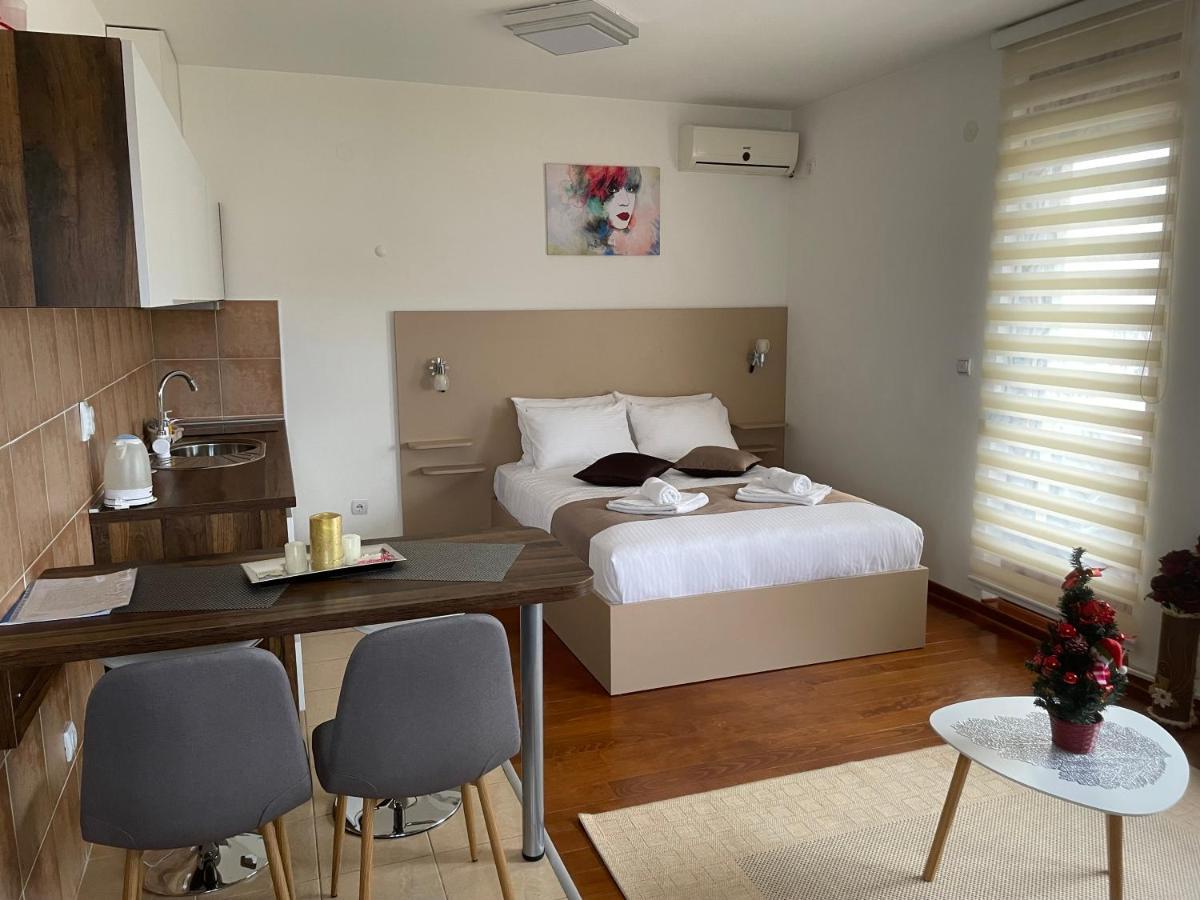 Imperia Apartments Врнячка-Баня Экстерьер фото